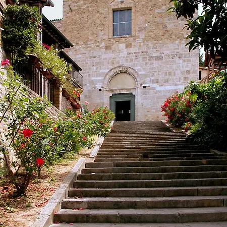 Casa Nel Centro Storico Di 贝瓦尼亚